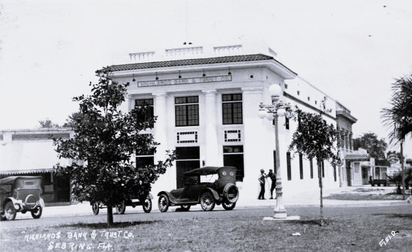 Highlands Bank & Trust Company Building / Legacy 1912